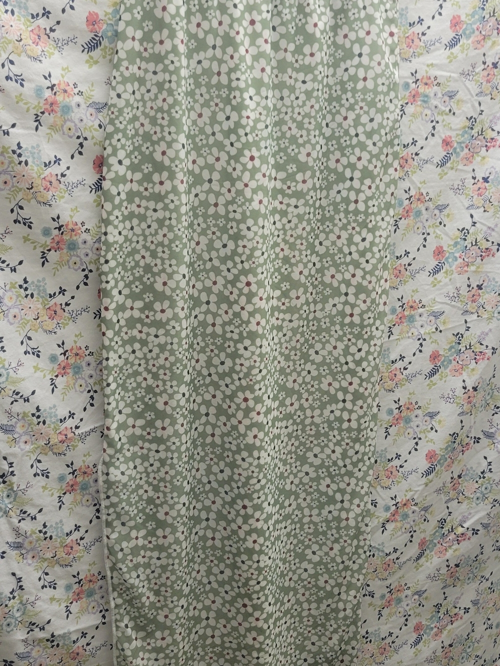 SHEIN Sage Green Maxi Skirt with White Daisy Print